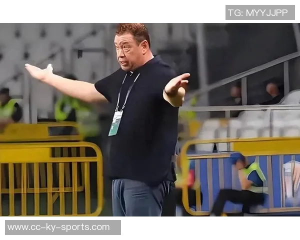 全北现代主帅波耶特因社媒言论被罚款300万韩元 全北现代主帅波耶特因社媒言论被罚款300万韩元