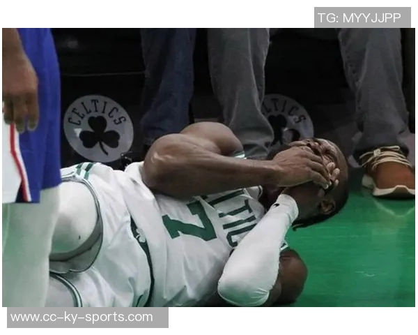 字母哥腹股沟拉伤里弗斯透露伤情不重预计缺阵两周