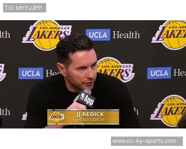 雷迪克分析老詹与卢卡的独特风格小里复出后需调整球权分配问题